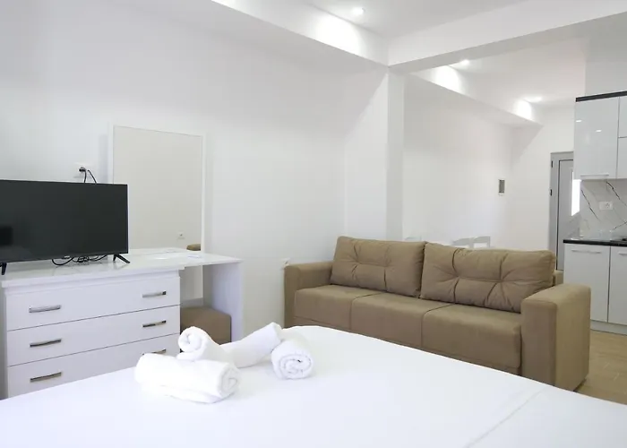 Lux Apartments