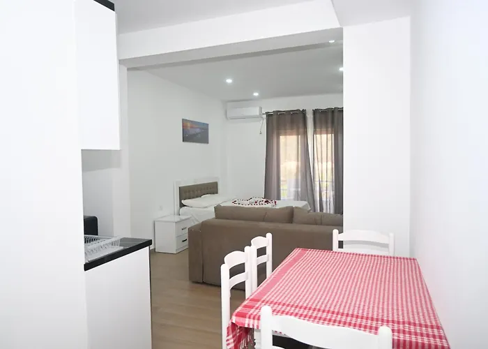 Lux Apartments