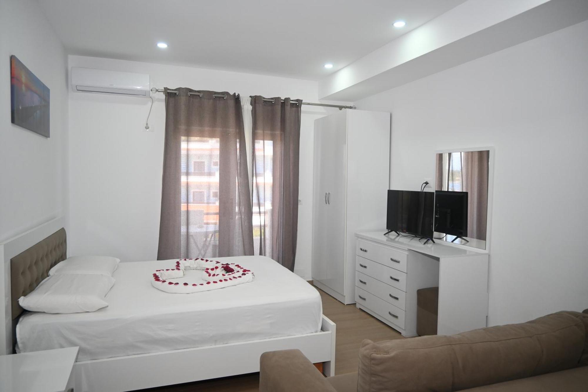 Apartment Lux Ksamil